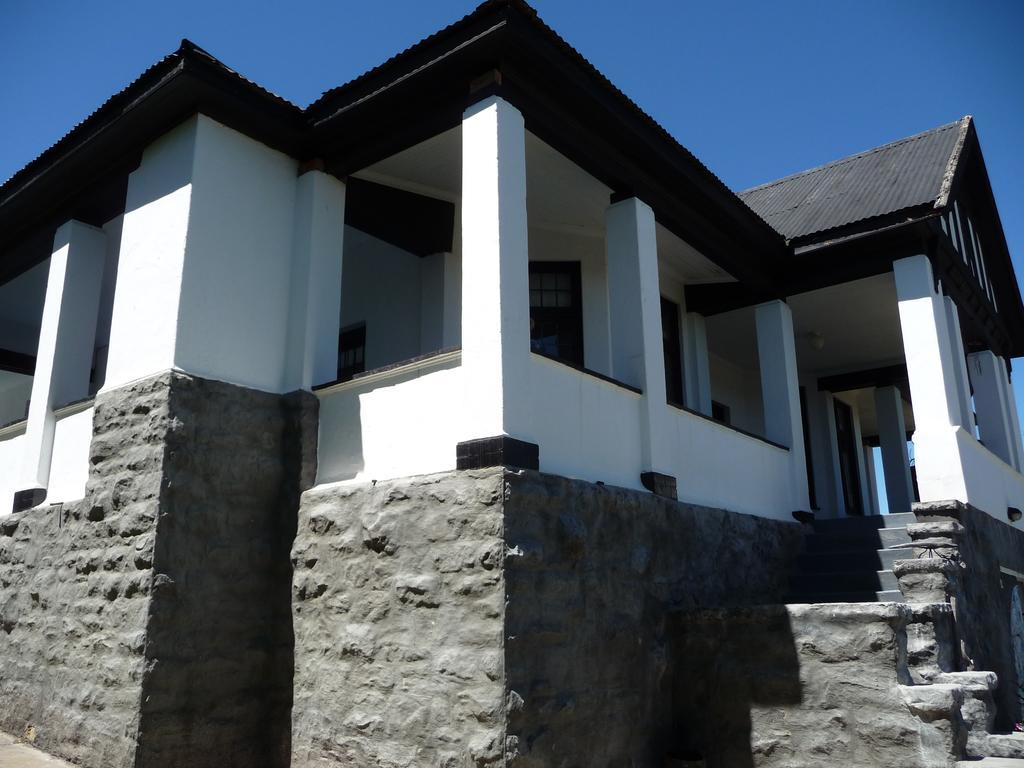 Albergue Karoo Soul Oudtshoorn Exterior foto