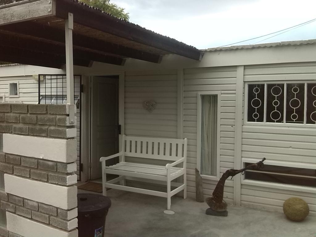 Albergue Karoo Soul Oudtshoorn Habitación foto